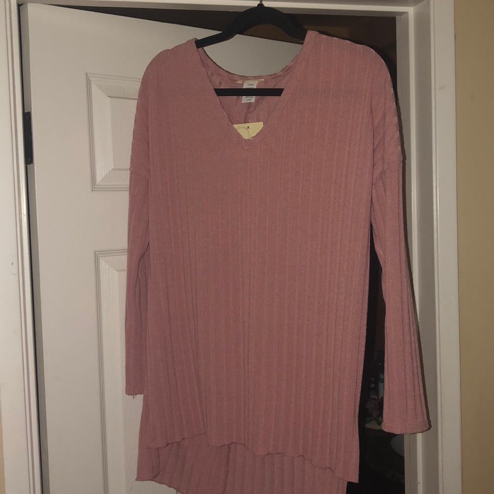 Pink sweater top